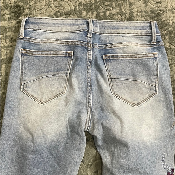 Driftwood Jackie Women's Floral Jeans - Picture 3 of 4